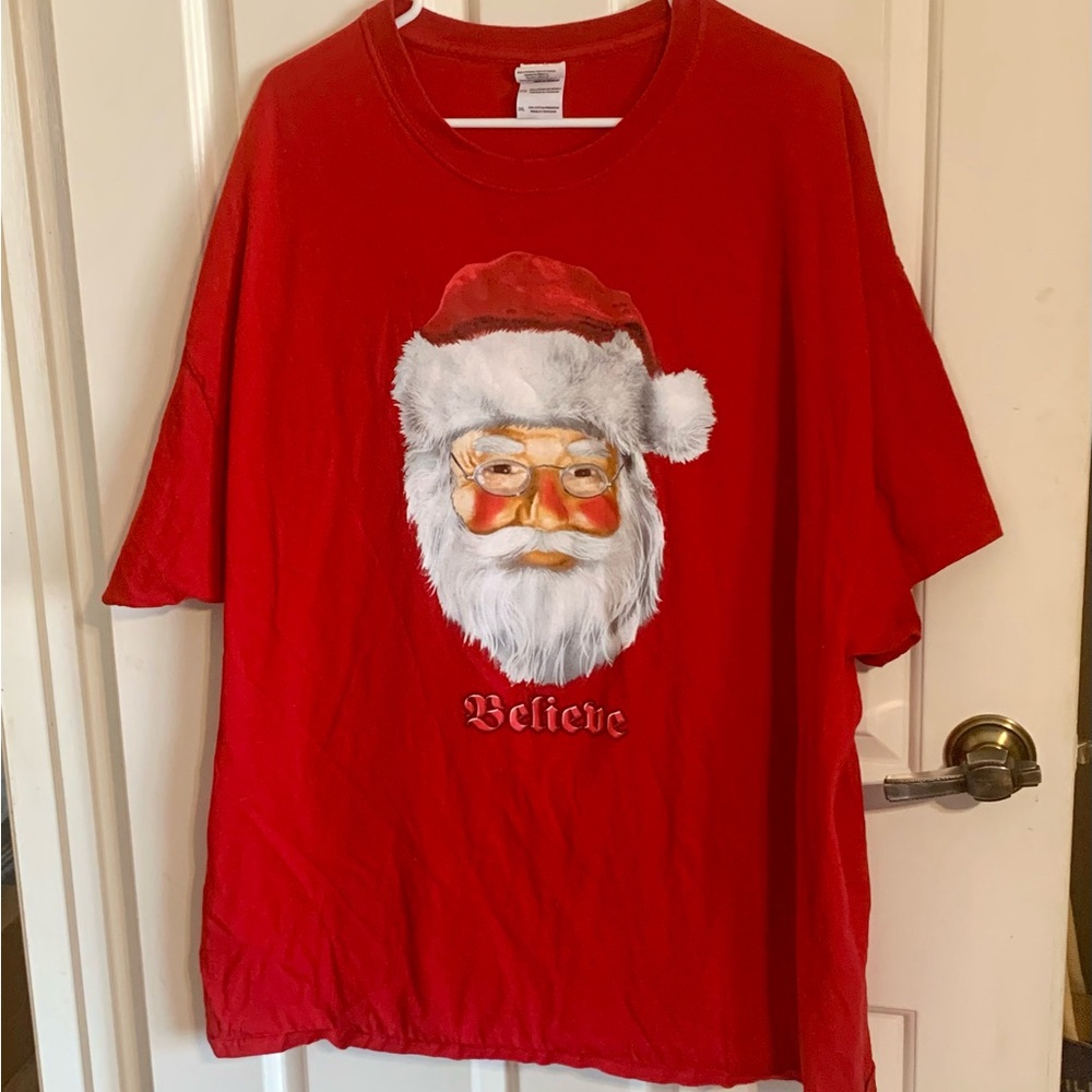 Gildan Red Heavy Cotton Tee with Logo Tag